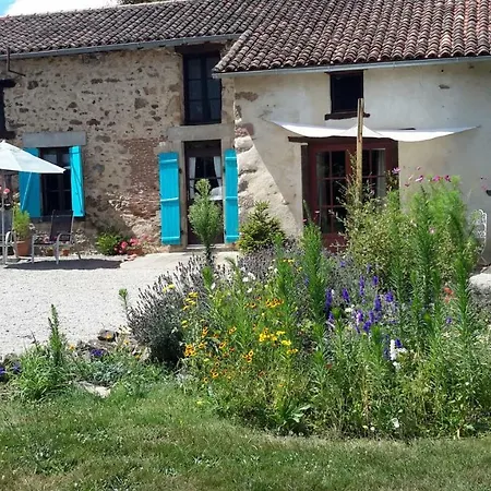 17 St Bed & Breakfast Saulgond